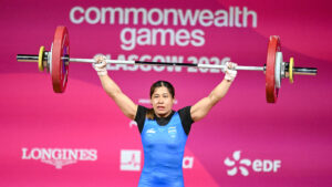 Bindyarani Devi wins weightlifting bronze at Commonwealth Games